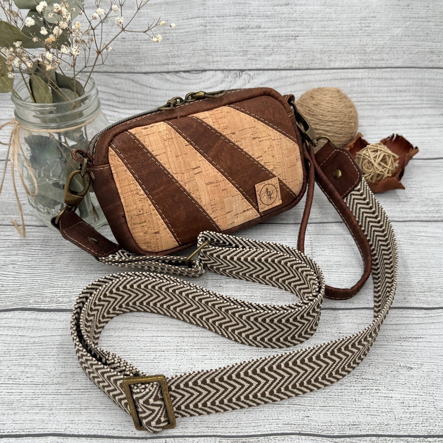 Tiny Cat - Brown Multi