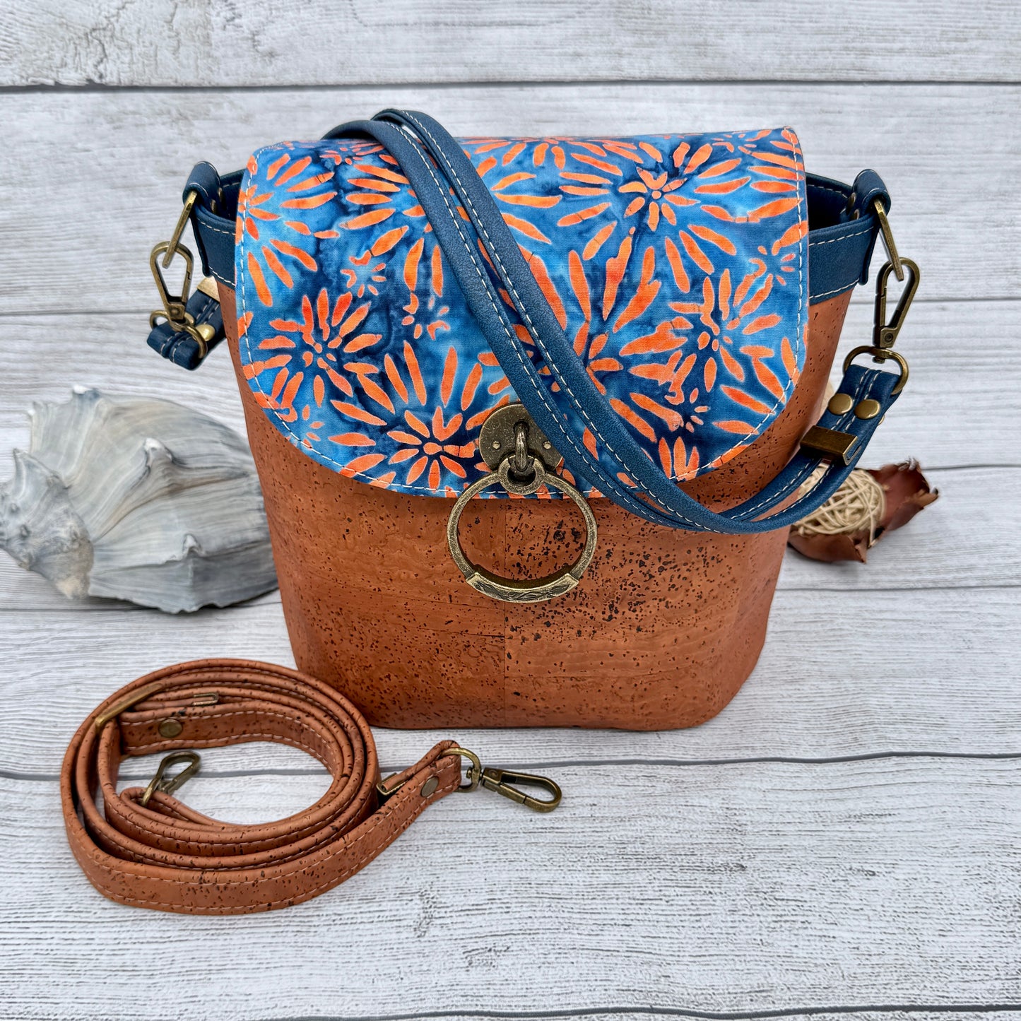 Baby Bucket Bag - Cinnamon & Marine Blue