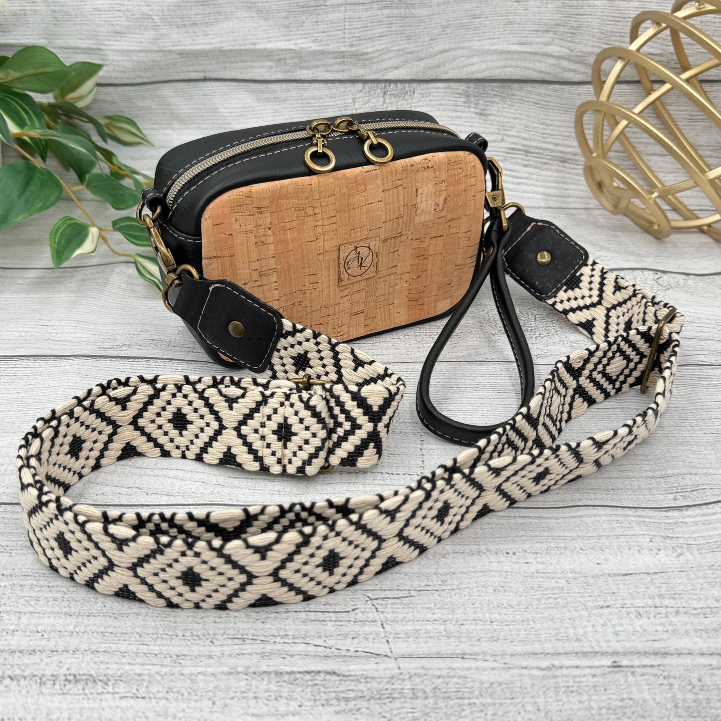 Tiny Cat - Coal Black