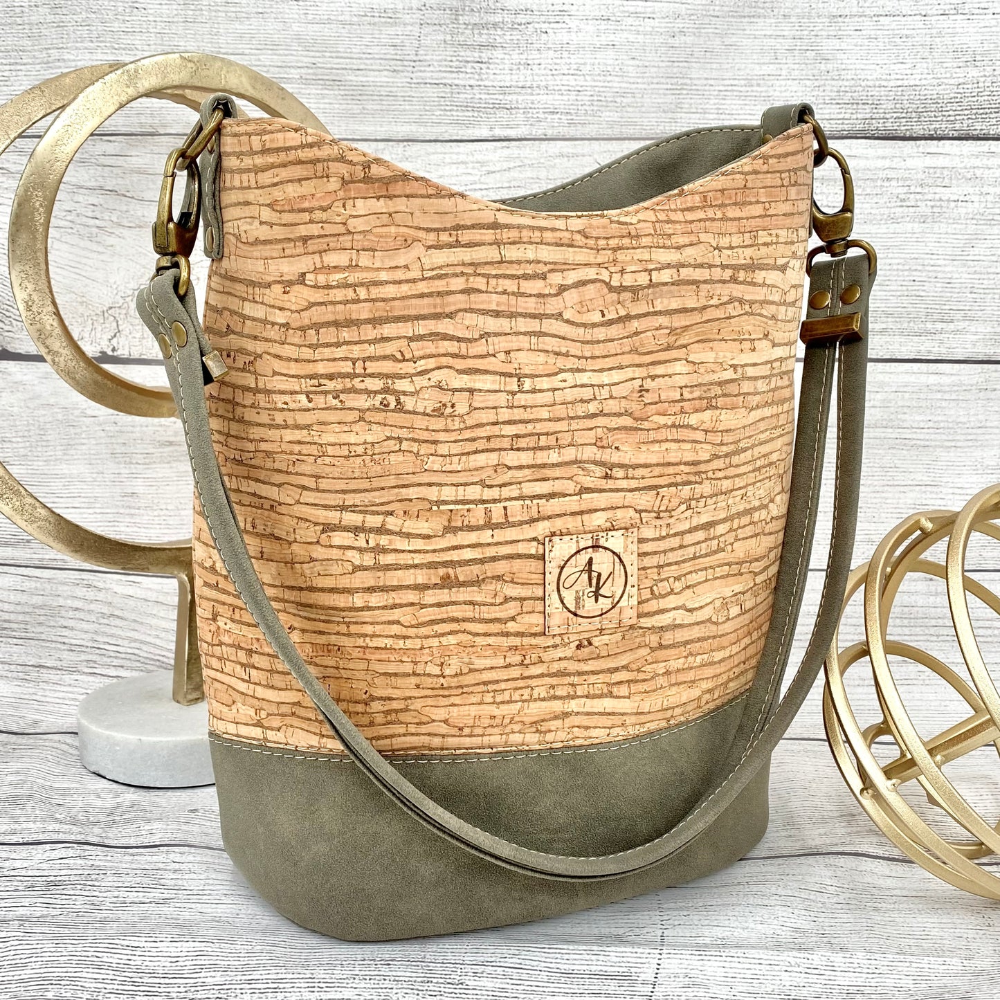 Bella Bucket Bag - Striped Cork & Morning Dove