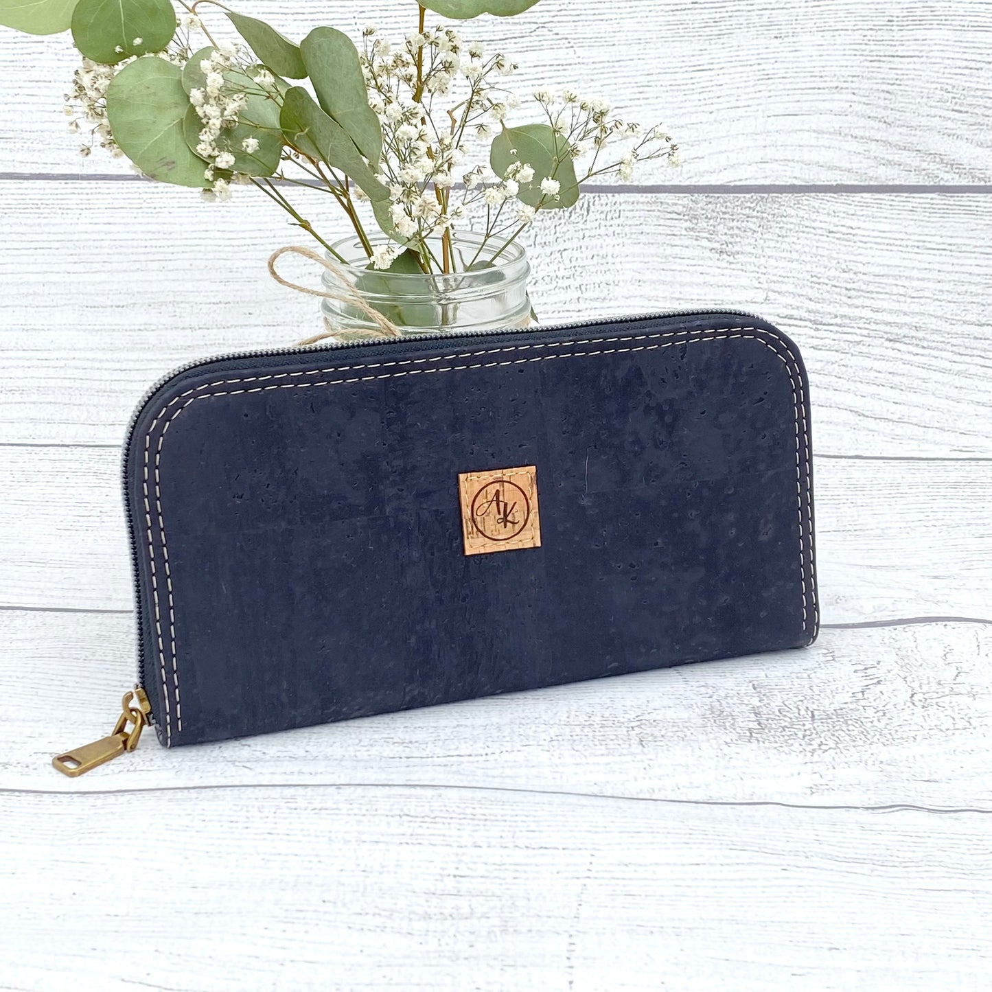 Classic Zippered Wallet - Black