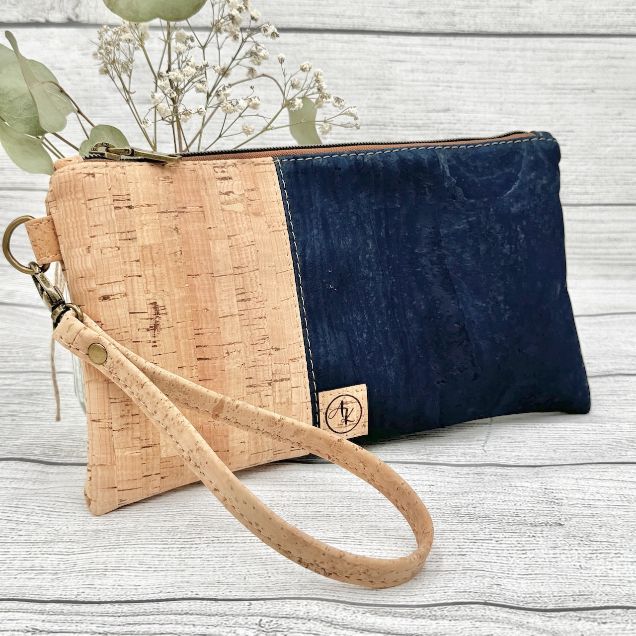 Classic Clutch - Navy