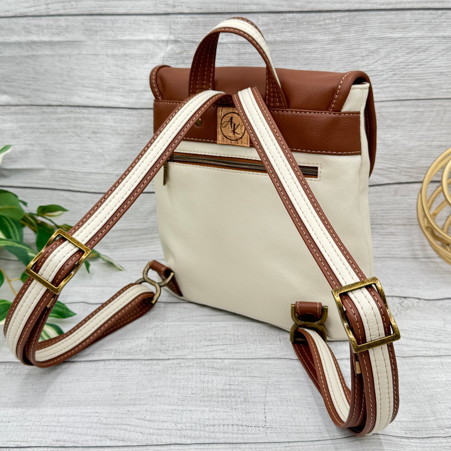 Jasmine Backpack - Oat & Saddle