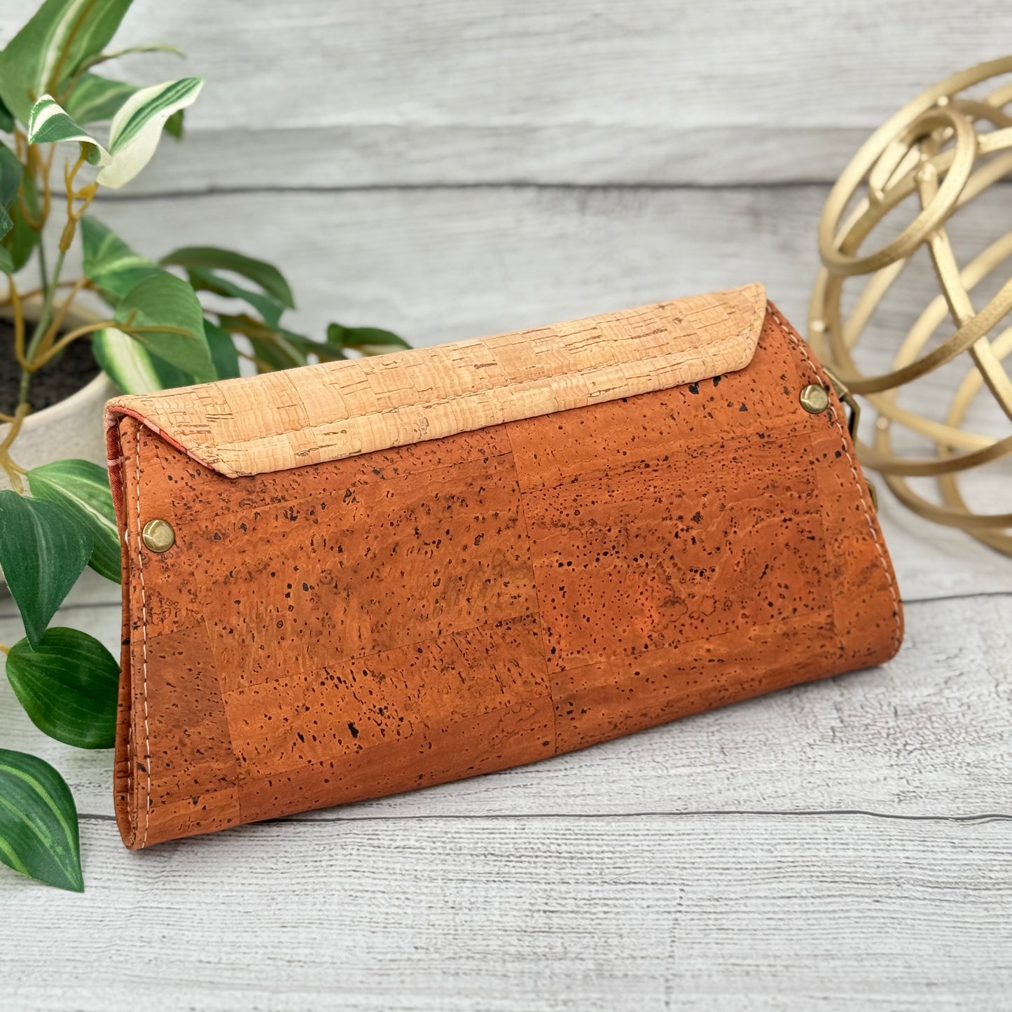 Nettie Clutch - Cinnamon