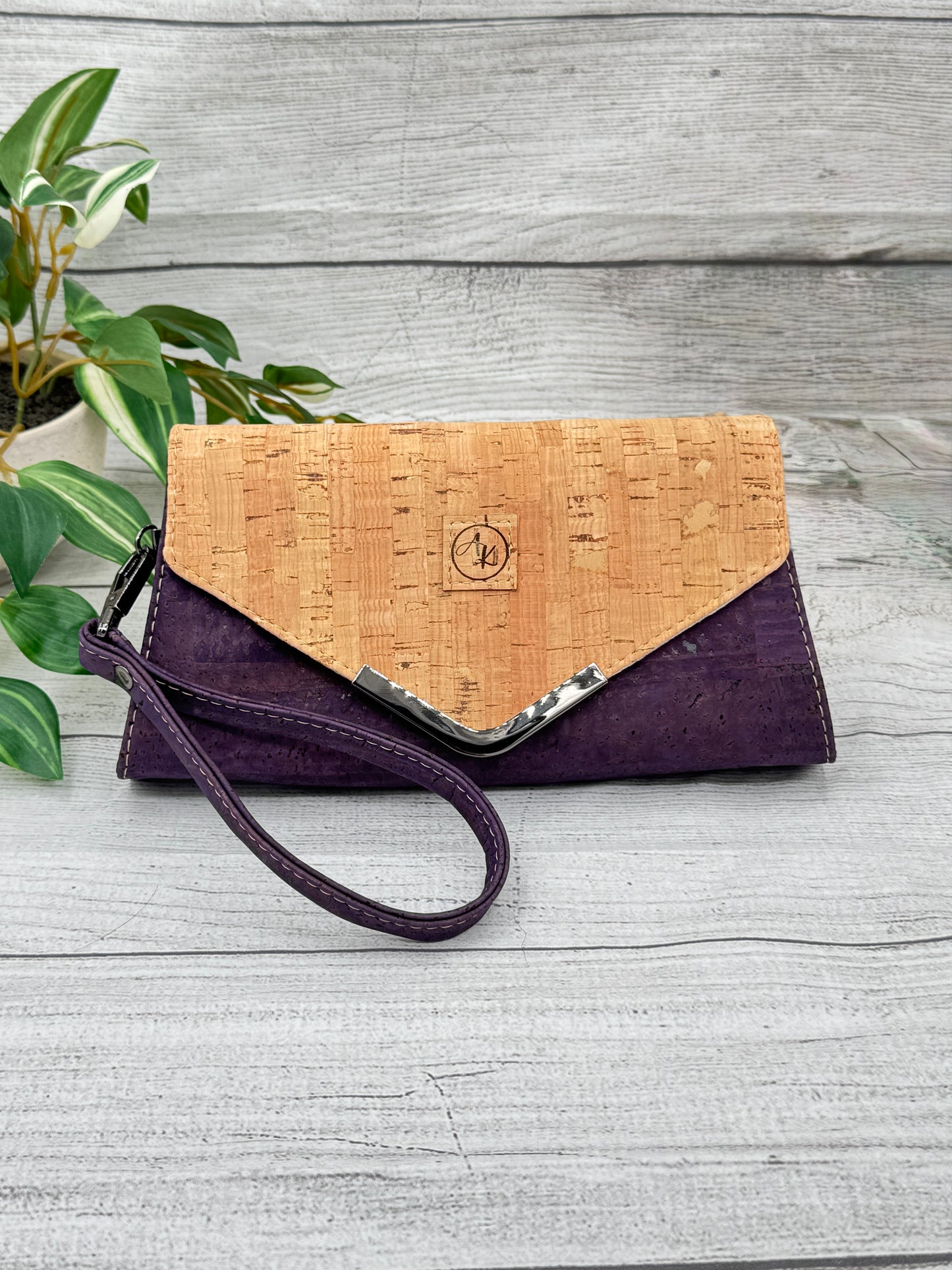 Nettie Clutch - Eggplant