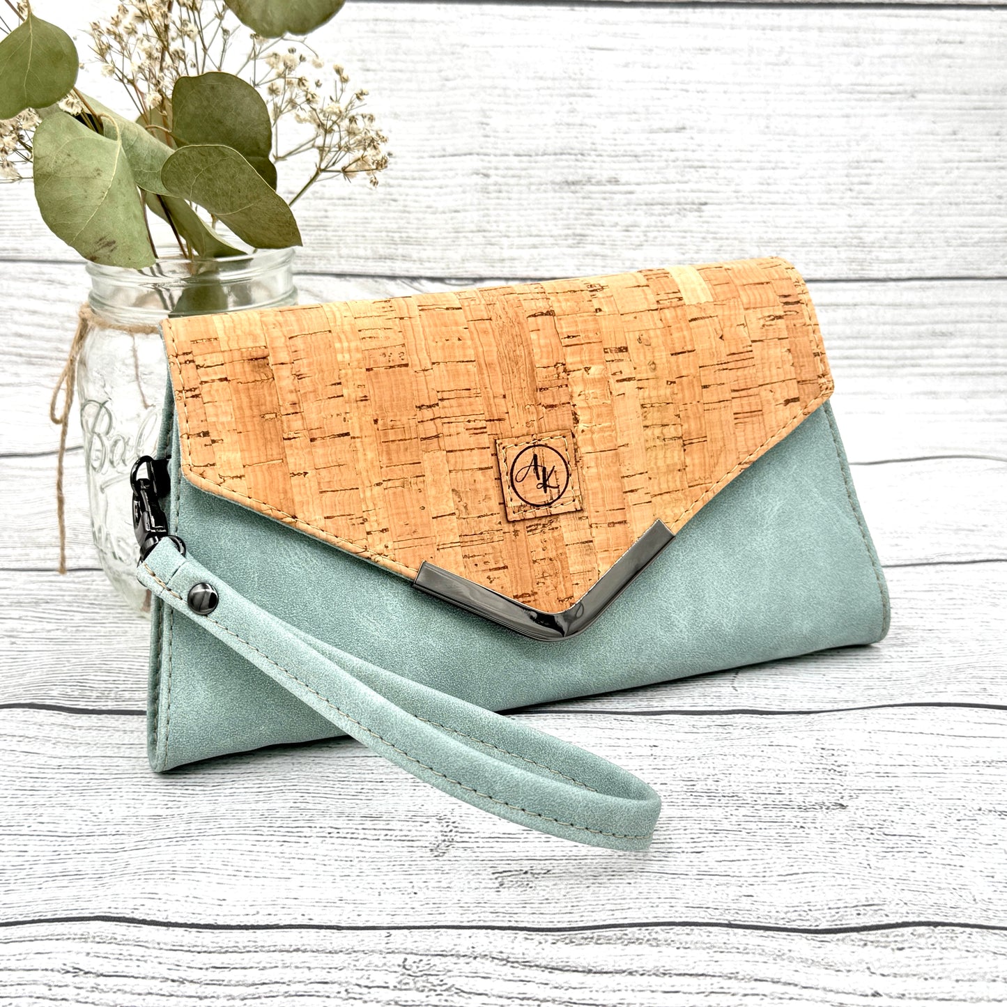 Nettie Clutch - Seasalt