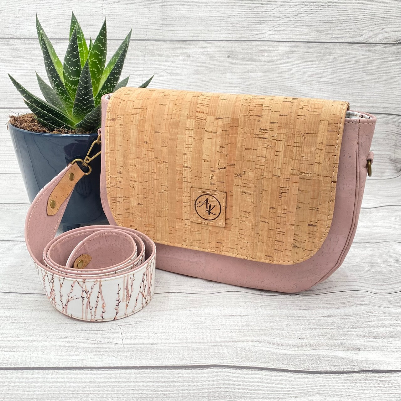 Saddle Bag - Pink