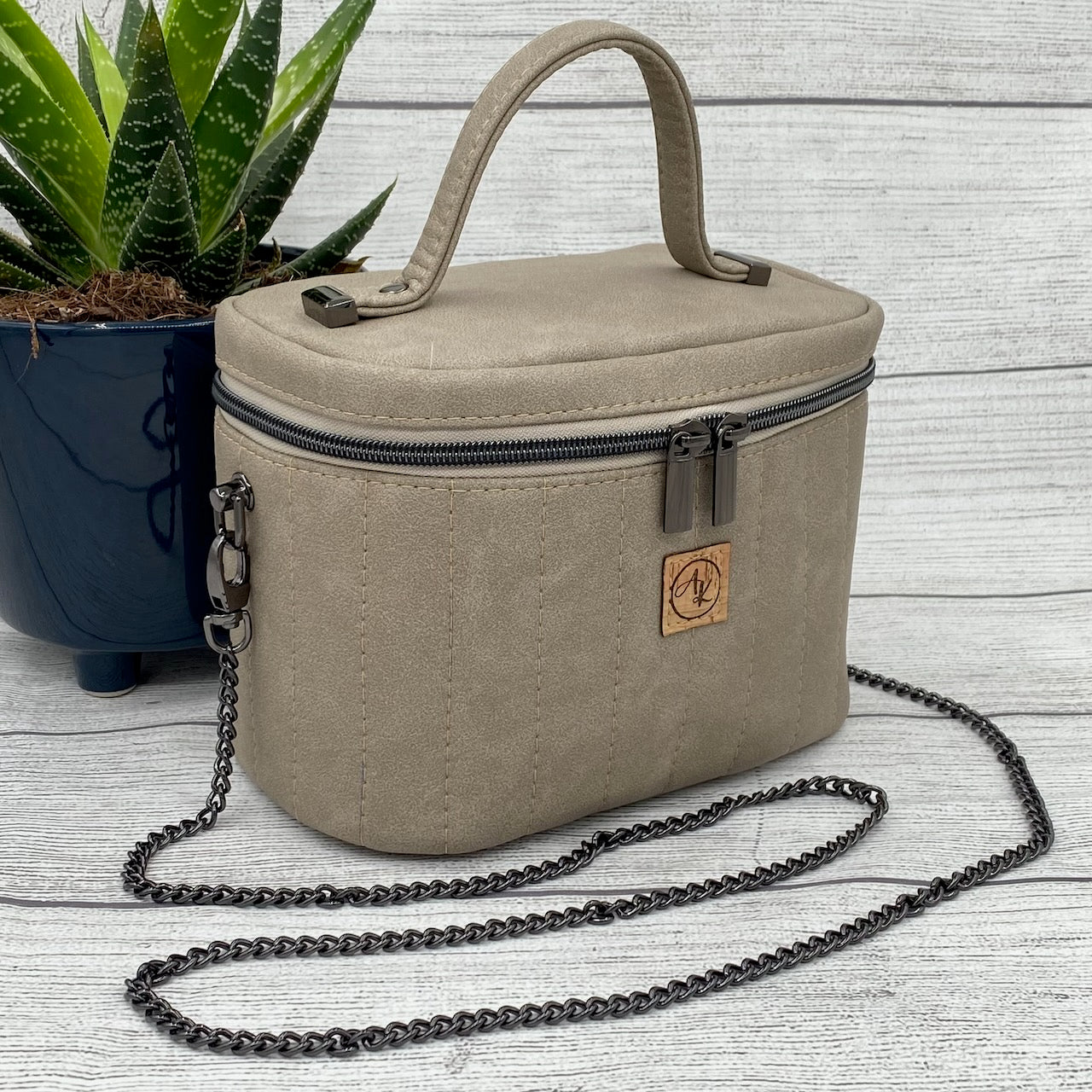 Train Case Handbag - Beige